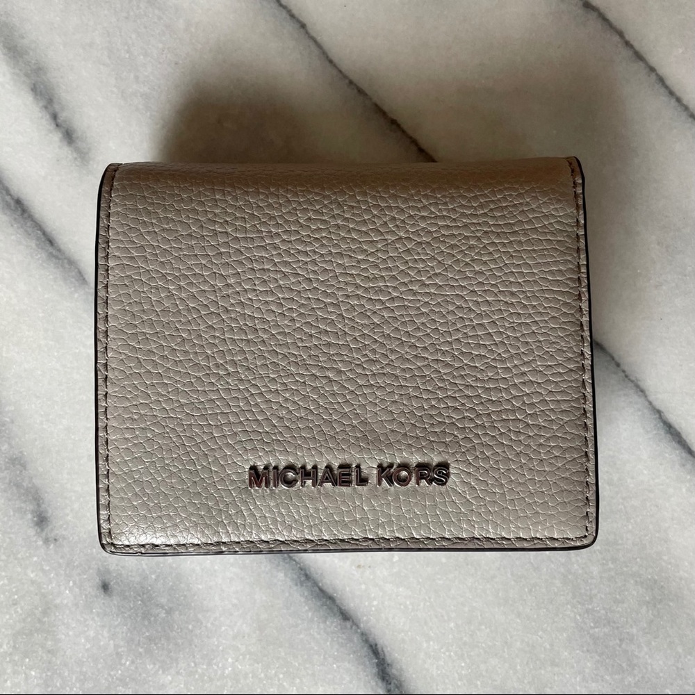 NEW Michael Kors Mercer Card Wallet in Pearl Grey
